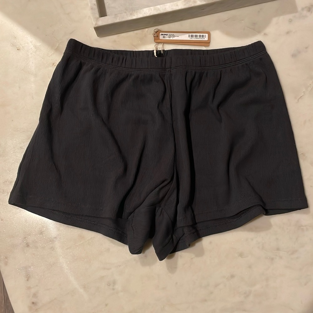 Cotton rib loose shorts